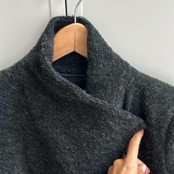 IRO sweater like blazer jacket - Picture 4 of 7